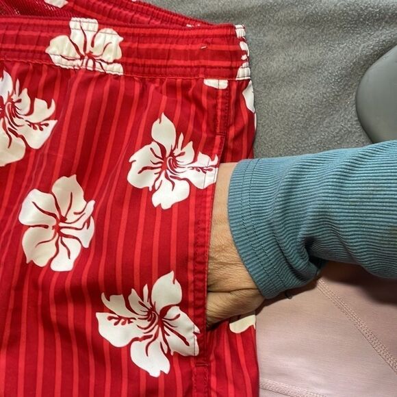 Chaps by Ralph Lauren Swim Trunks - Picture 5 of 10